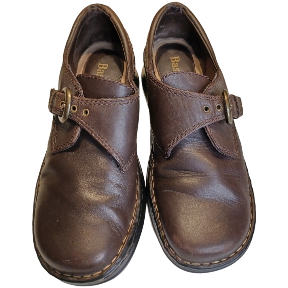Bass Leather Women's Flat Slip-On Loafer in Brown